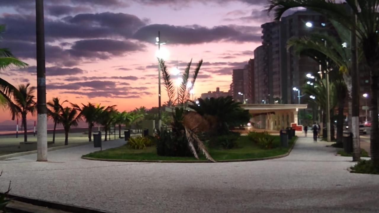 Lindo Apartamento Guilhermina - Edificio Frente Para O Mar Praia Grande  Exteriör bild